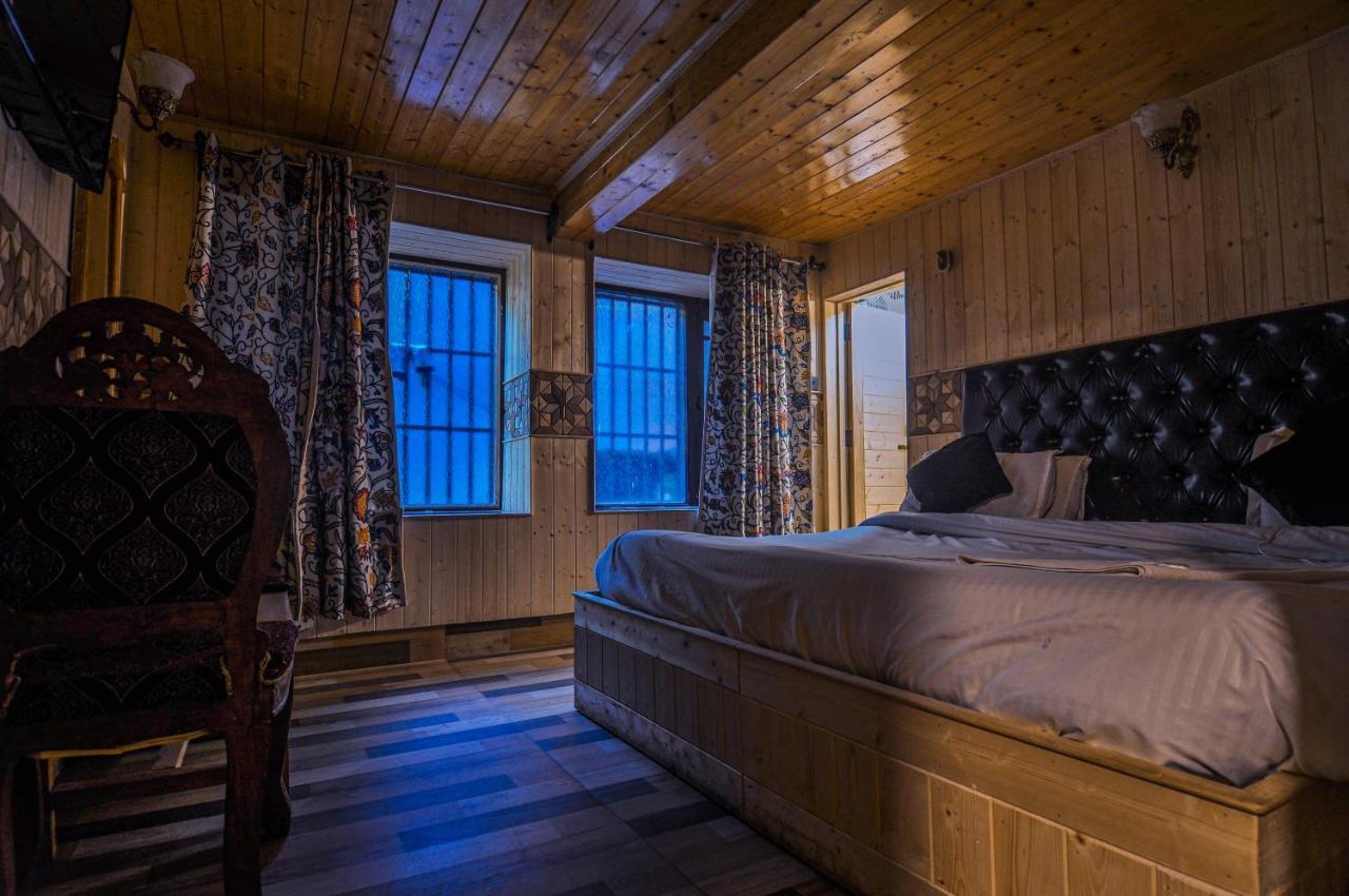 Kashmir House Pahalgam Otel Dış mekan fotoğraf